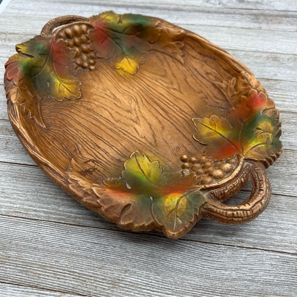 Vintage Autumn Leaves Novelty Serve Tray, Faux Wood & Leaves Tray, 70s Kitchen